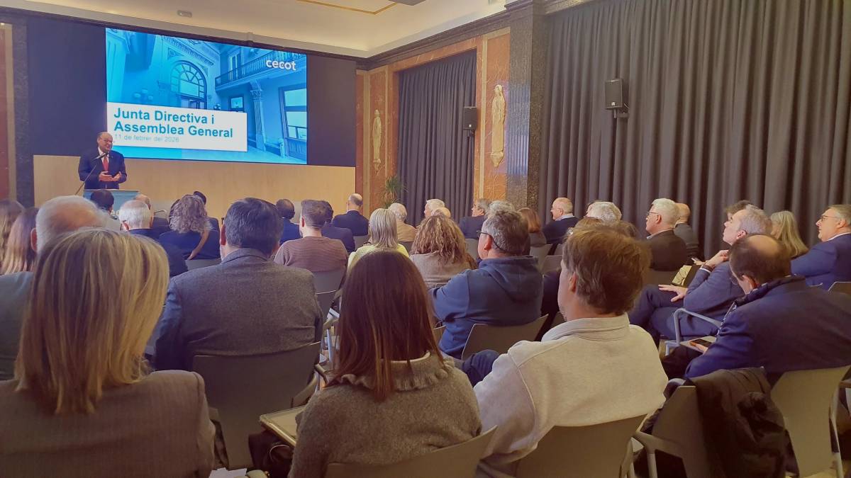La Cecot estrena eines d’IA per millorar la presa de decisions empresarials i l’atenció als seus socis