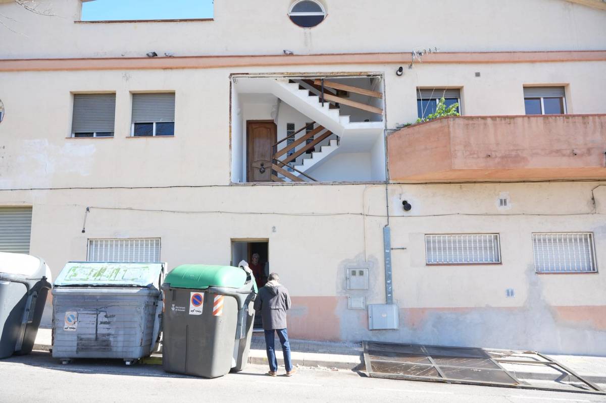 FOTOS | El temporal de vent causa estralls a Sabadell