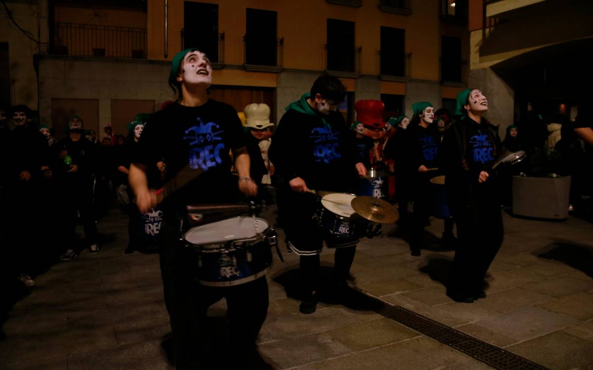 Moment del Pullassu del Carnaval de Torelló 2026. - L.Casademont/ACN Moment del Pullassu del Carnaval de Torelló 2026.