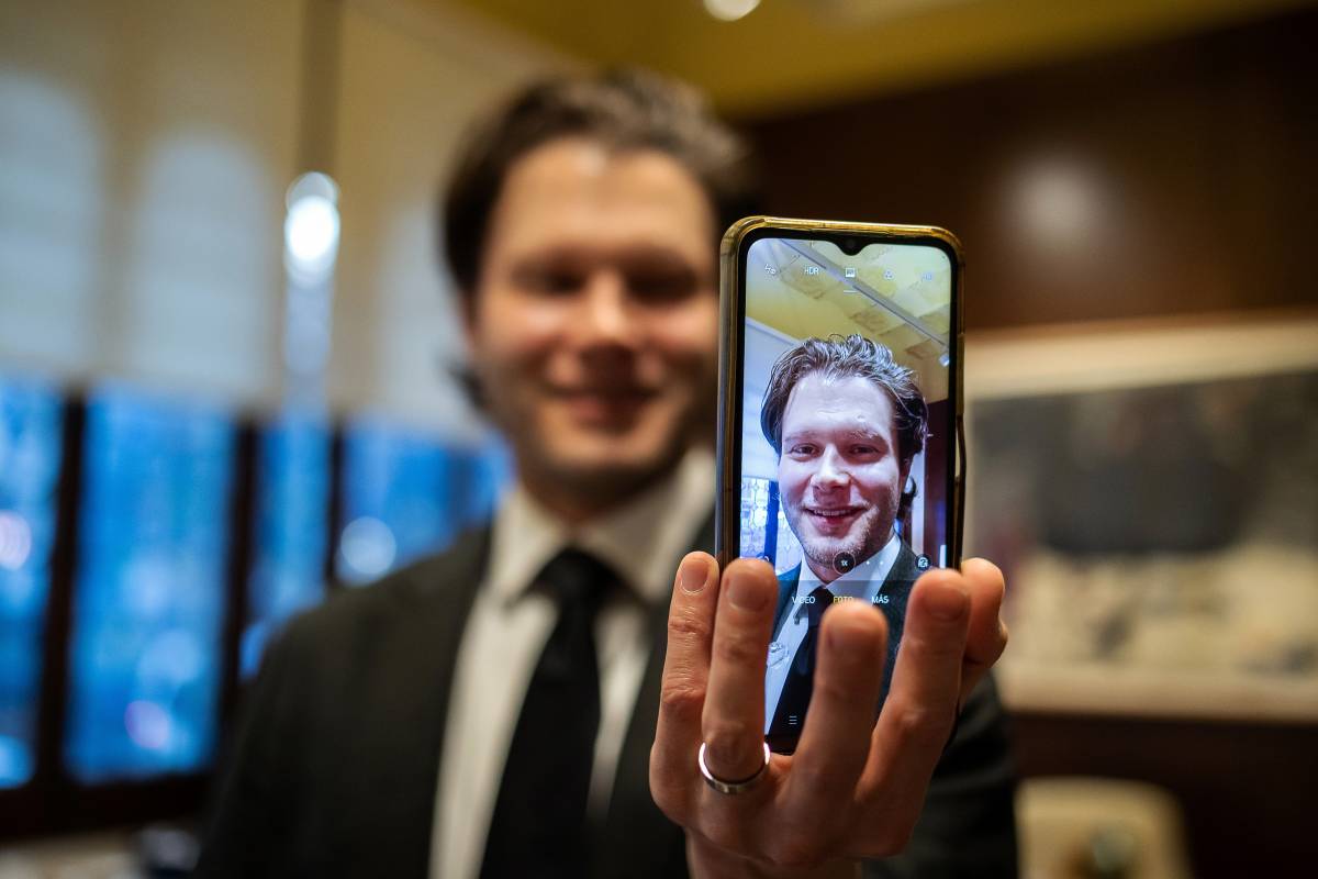 «La IA no és necessàriament una tecnologia democràtica»