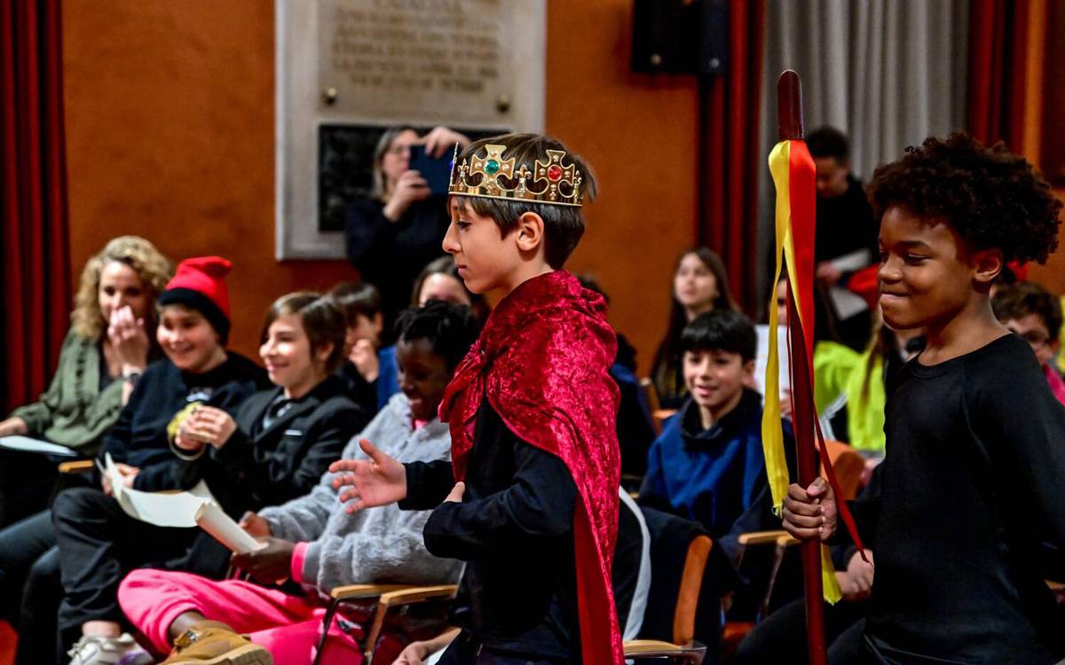 El pregó infantil obre la Festa de la Llum 2026 amb humor i creativitat
