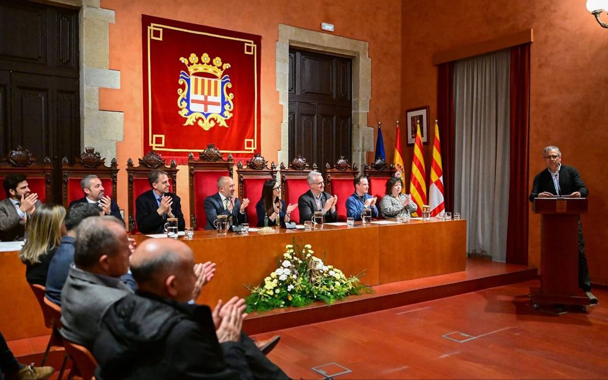 Enric Casas reivindica la fotografia com a memòria viva en el pregó de la Llum