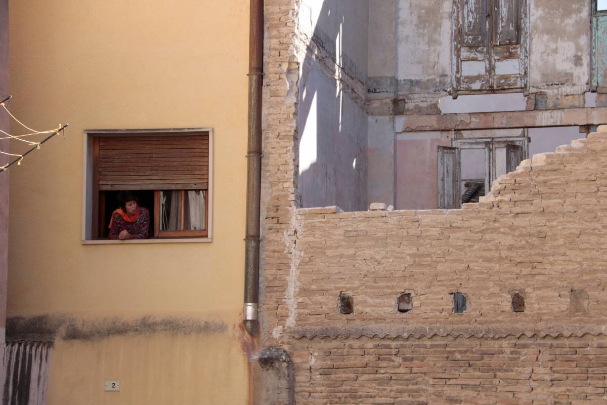 Mur caigut al centre de Tortosa pel vent - Ariadna Escoda / Nació