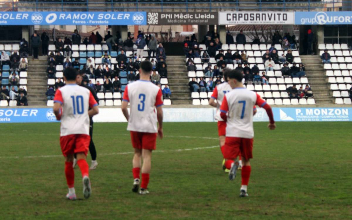 El CE Manresa assalta Lleida i colidera el grup V amb el Badalona (0-2)