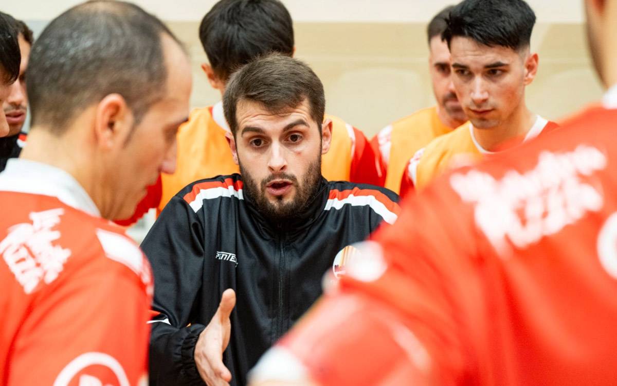 El Covisa Manresa goleja el CCR Castelldefels i es reenganxa a la permanència (5-0)