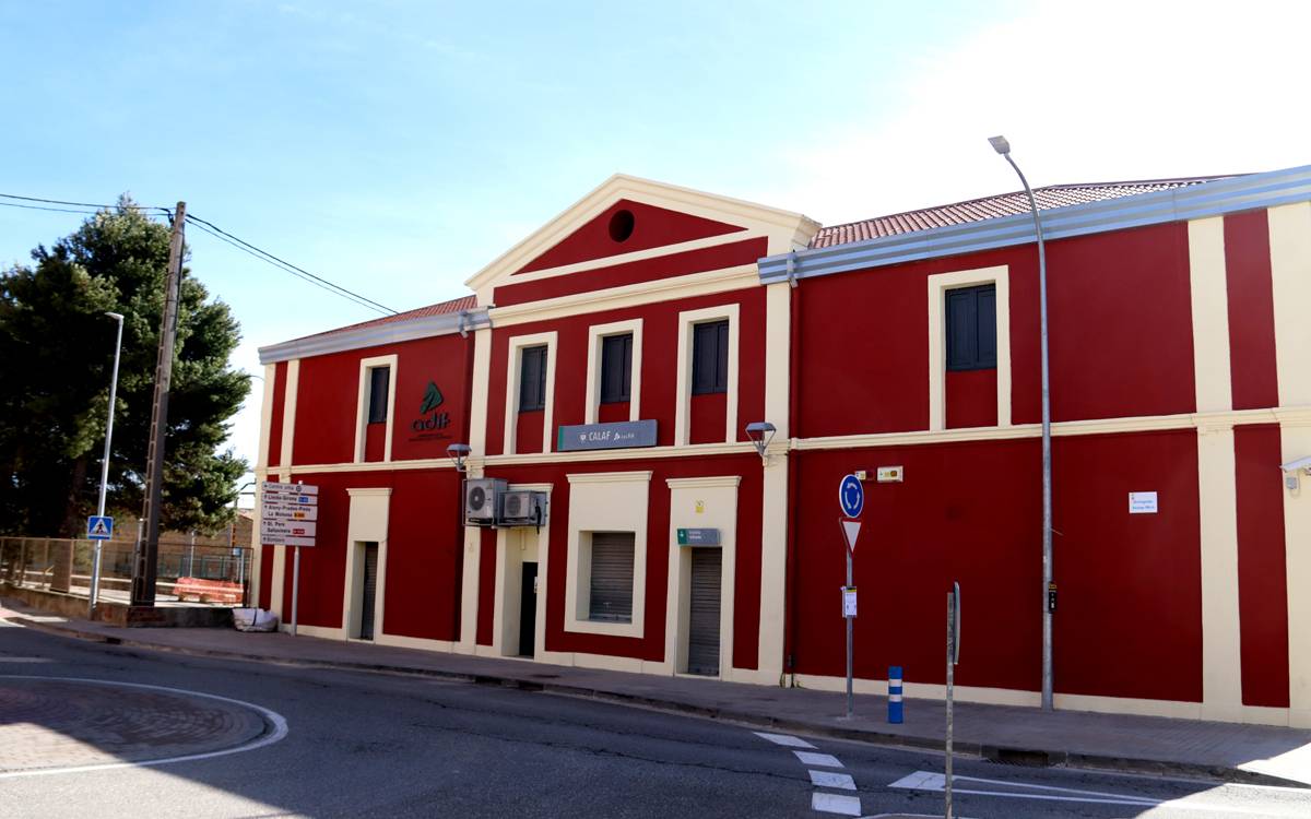 Tornem-hi: l'R4 circula amb retards superiors als 20 minuts