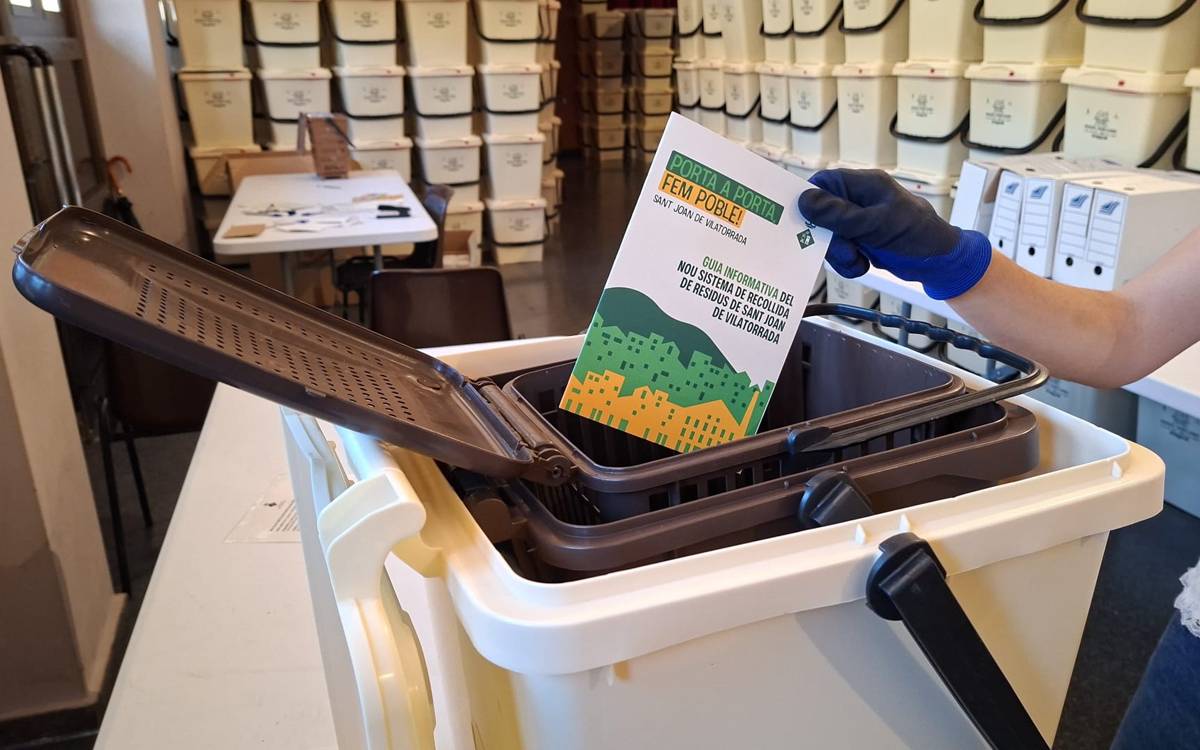 Sant Joan inicia el porta a porta amb un 91% de llars amb el material recollit