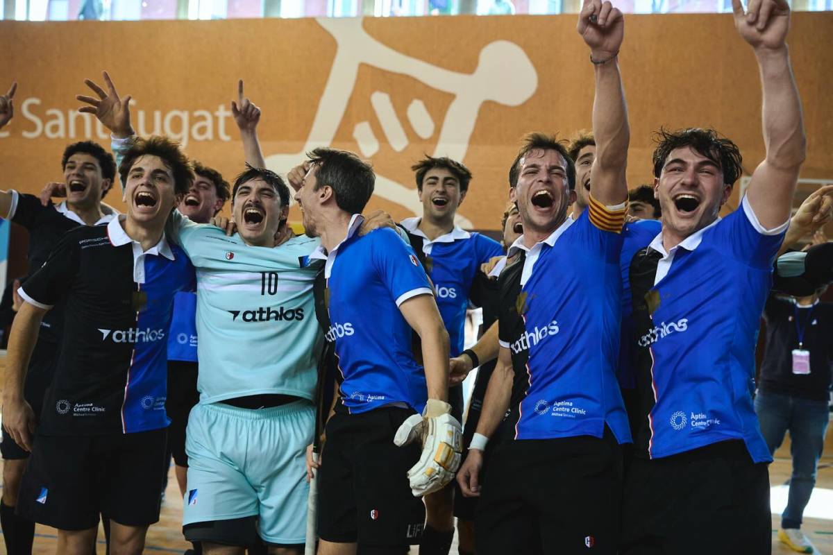 El terrassenc Oriol Salvador es penja el bronze a l'Europeu de hockey sala