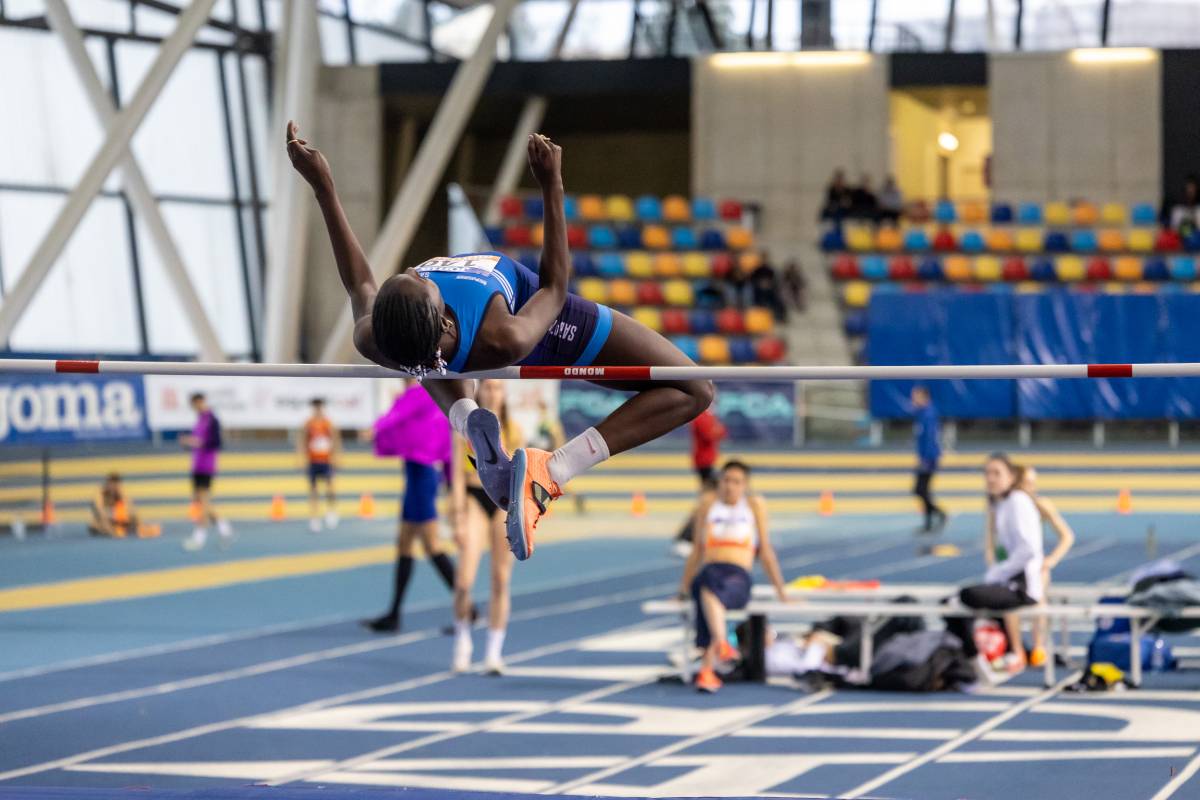 Diallo, en un dels seus salts a l`alçada del català absolut