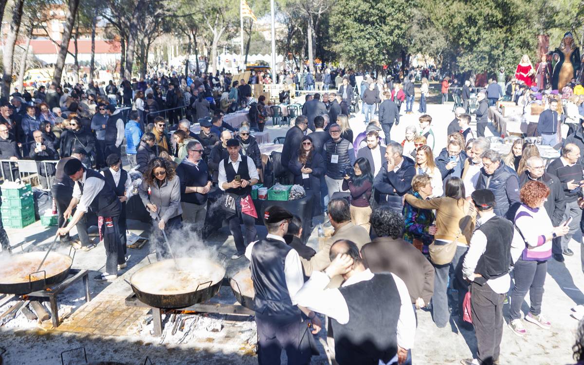 Sant Fruitós celebra una multitudinària Festa de l'Arròs plena de tradició