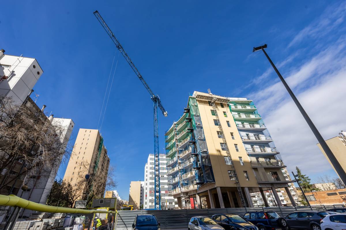 Més de 200 interessats per accedir als 32 pisos de lloguer assequible per a joves a Badia