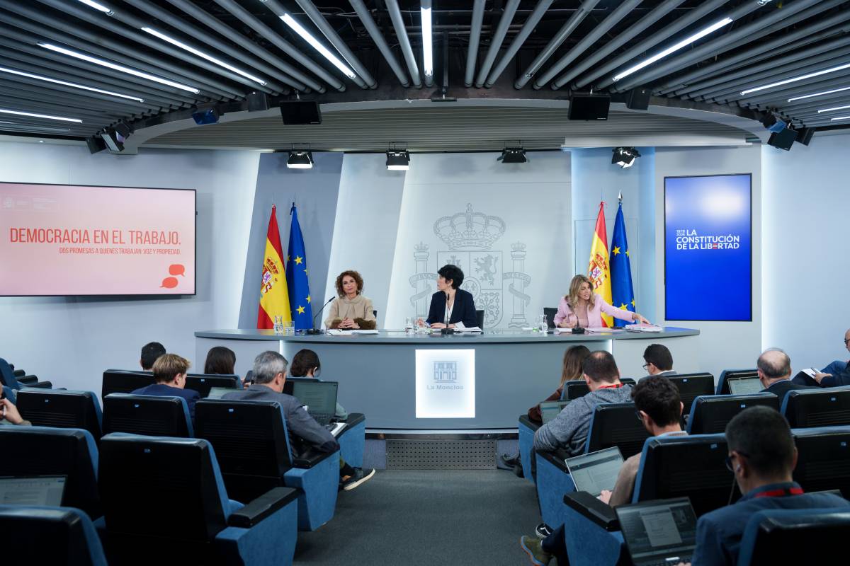 El govern espanyol limita l'accés al bo elèctric a les rendes més altes