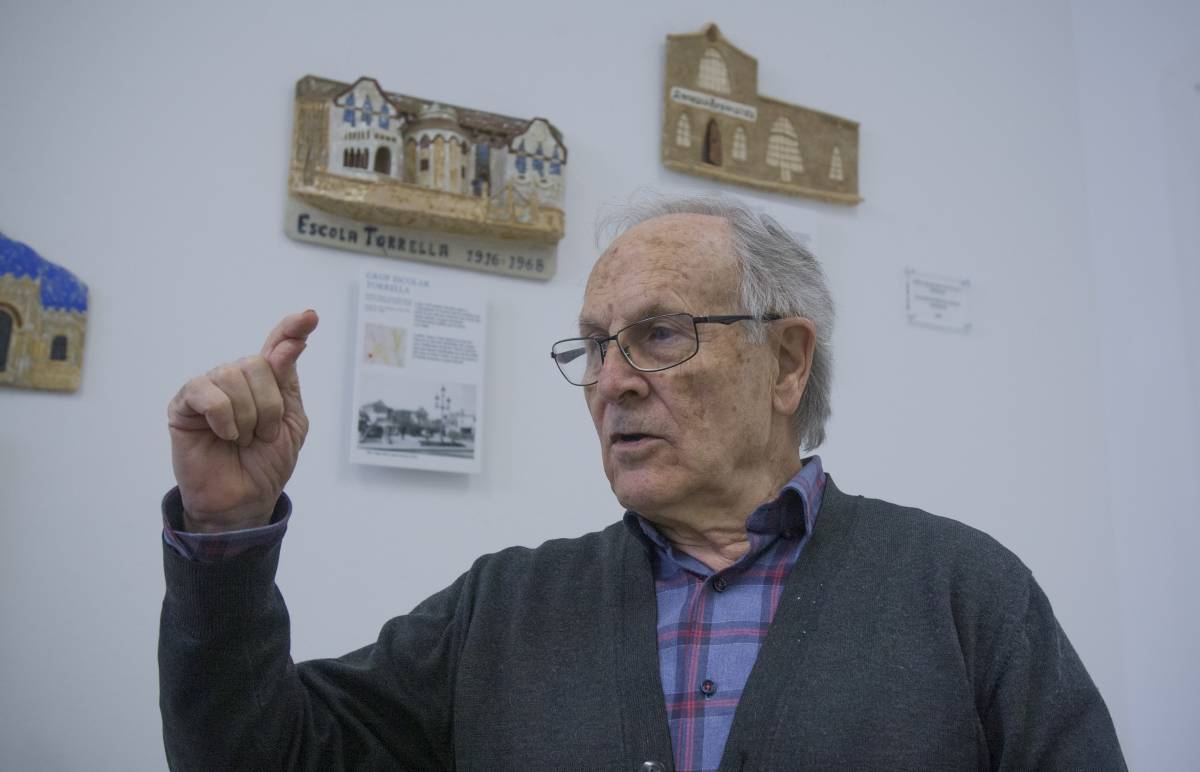 El ceramista que conserva la història d'edificis enderrocats: "L'última paraula la té el forn"