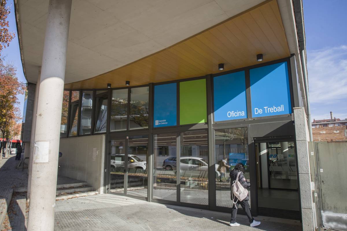 Més dones i joves aturats el gener a Terrassa tot i el còmput global negatiu