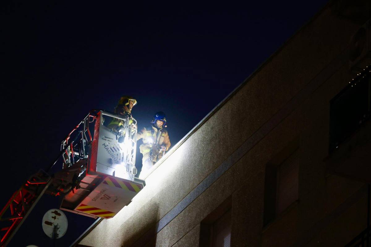 Bombers al carrer de Sol i Padrís