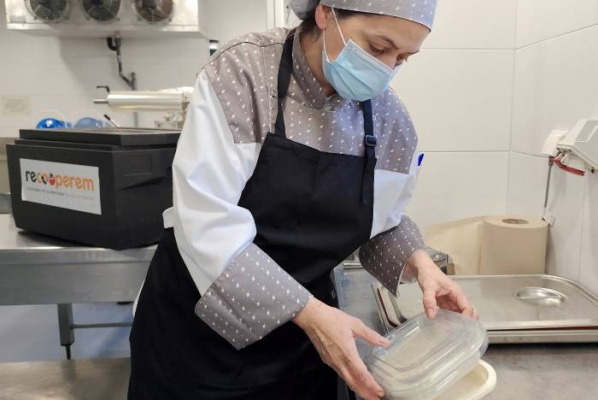 120 àpats mensuals i 500 quilos de menjar anuals: la contribució del CST al projecte Recooperem