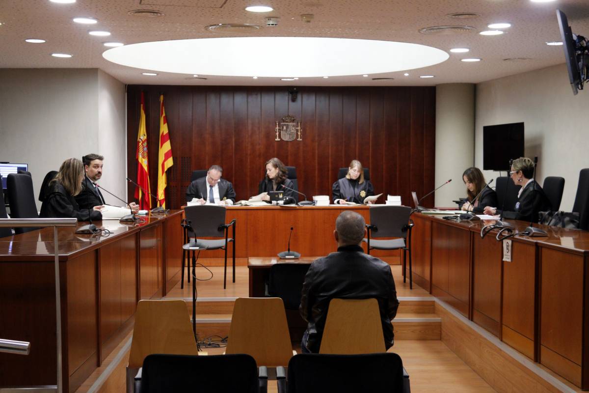 Dos anys de presó per a un treballador del pla Iglú de Lleida per tocaments a una usuària i a una empleada