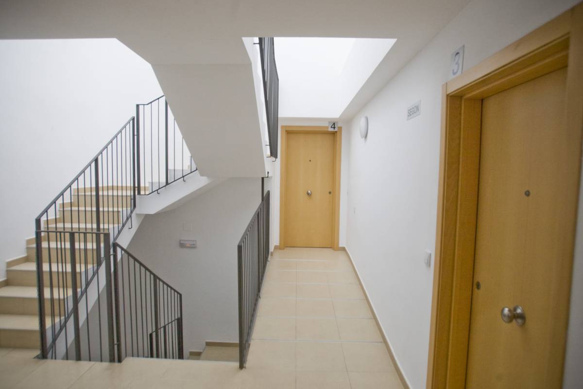 “Hi ha oferta per llogar habitacions, però trobar un pis sencer és molt complicat”