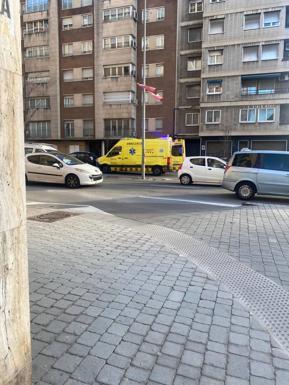 Accident d`un motorista a la Gran Via de Sabadell