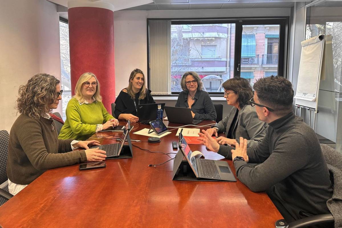 Terrassa i la Generalitat creen un grup de treball per simplificar tràmits empresarials