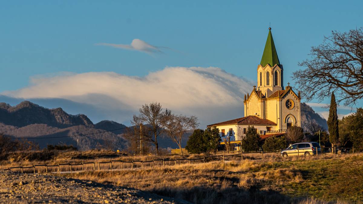 El temps de divendres: un dia de vent als extrems i sol al centre