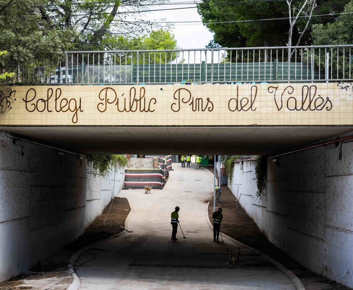 L’Ajuntament de Sant Cugat dona suport a l’escola Pins del Vallès arran d'un vídeo de l'extrema dreta contra el projecte educatiu