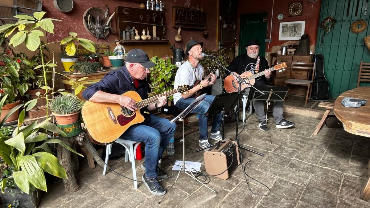 Blues al carrer per celebrar un aniversari a Terrassa