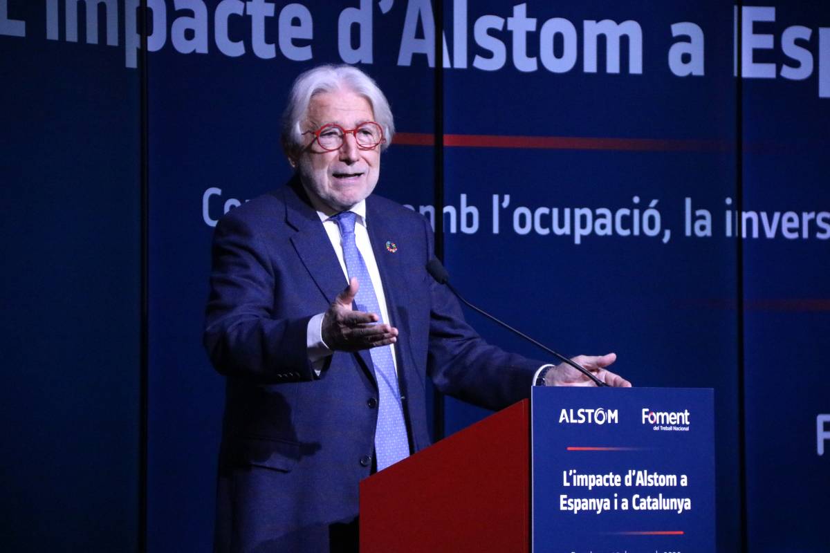 Sánchez Llibre a Illa: «Filocomunista»