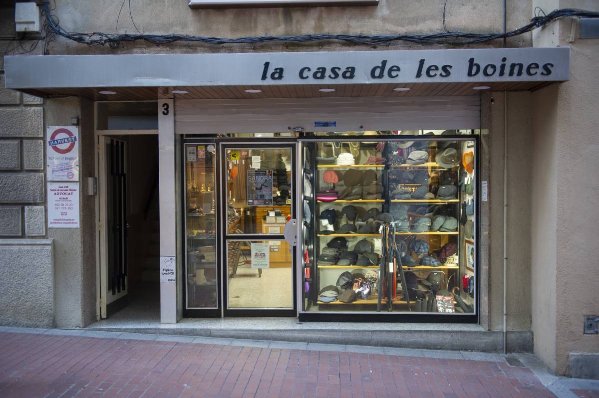 Fotografia de la façana actual - ALBERTO TALLÓN Fotografia de la façana actual