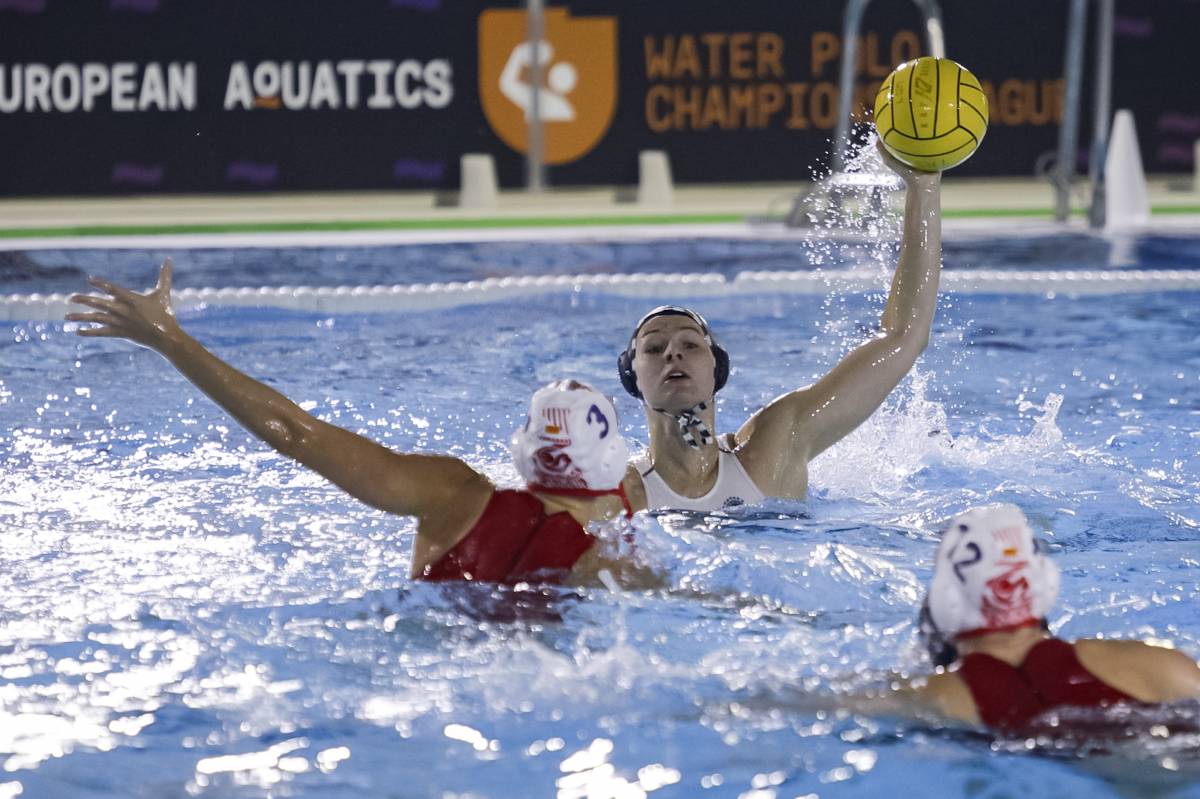 L'Astralpool CN Sabadell es classifica per als quarts de la Champions