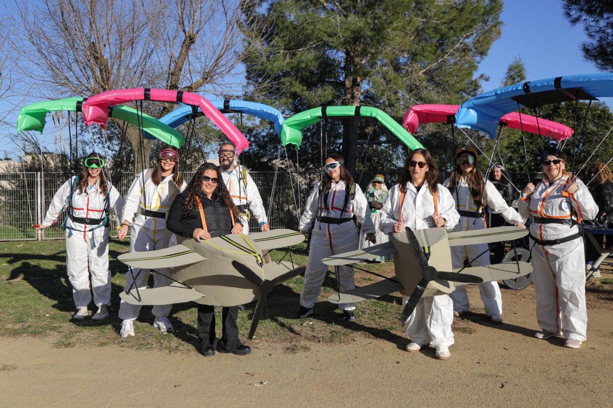 La Rua de Barri del carnval de Poblenou - VÍCTOR CASTILLO La Rua de Barri del carnval de Poblenou