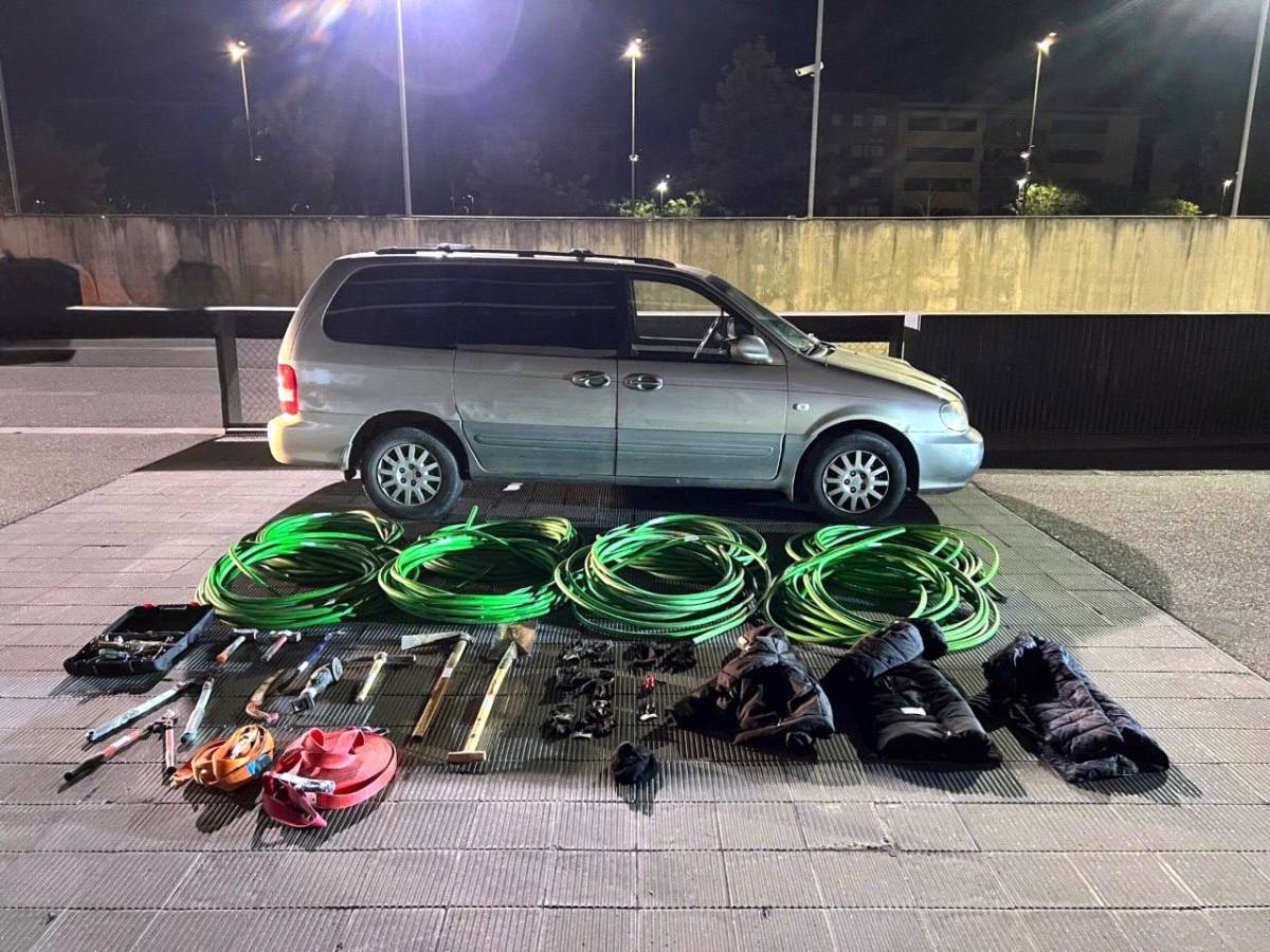 Detenen quatre homes a l'Aldea per robar prop de mitja tona de coure d'una infraestructura soterrada