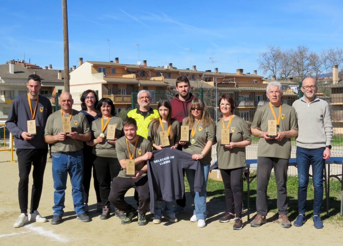 Les bitllaires de l'Olius Dolors Torres i Clàudia Muntada, campiones amb la selecció de Lleida