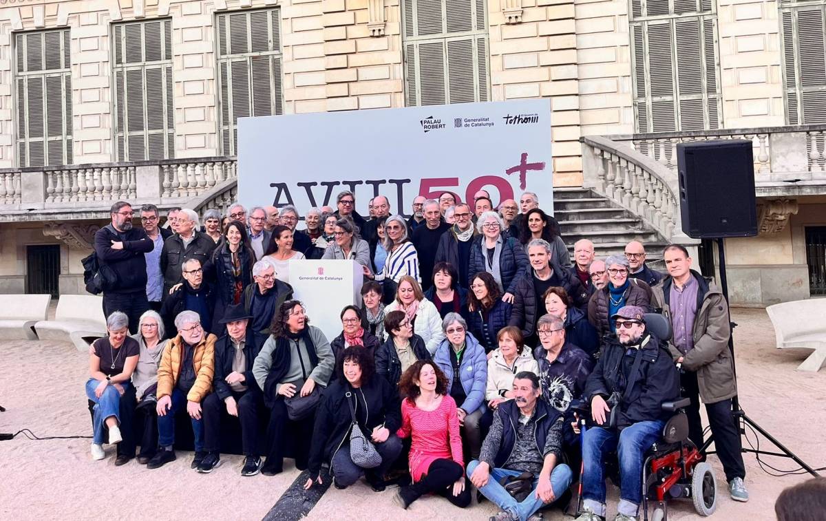 Extreballadors de l'Avui ahir a la inauguració de l'exposició - Nació