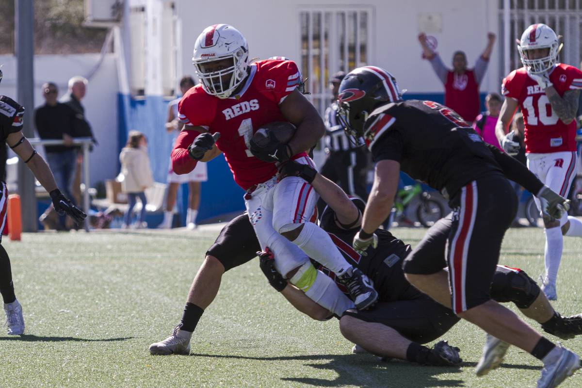 Una acció ofensiva dels Reds - Lluís Clotet Una acció ofensiva dels Reds