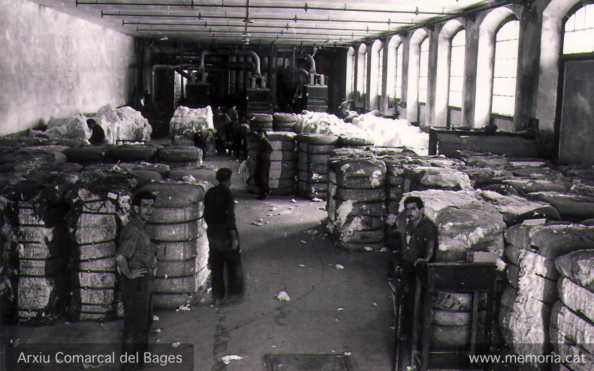 Fotografies de les instal·lacions de la Fàbrica Nova l`any 1958 - Arxiu Comarcal del Bages Fotografies de les instal·lacions de la Fàbrica Nova l`any 1958