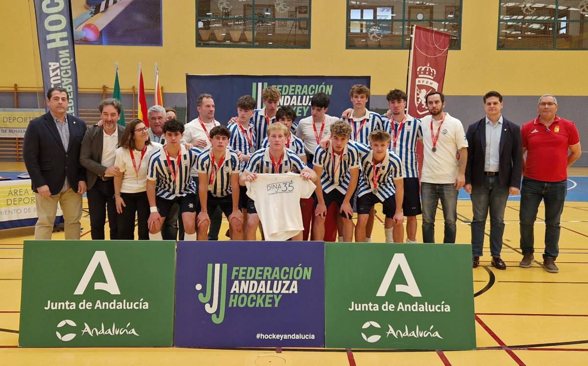 El Club Egara masculí i l'Atlètic femení, subcampions d'Espanya juvenils de hockey sala