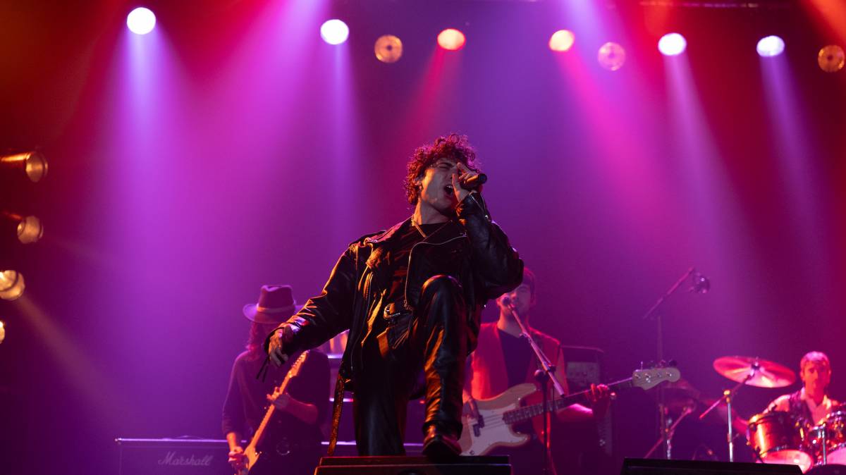 Pol Monen fent de Carles Sabater - Acadèmia del Cine Pol Monen fent de Carles Sabater