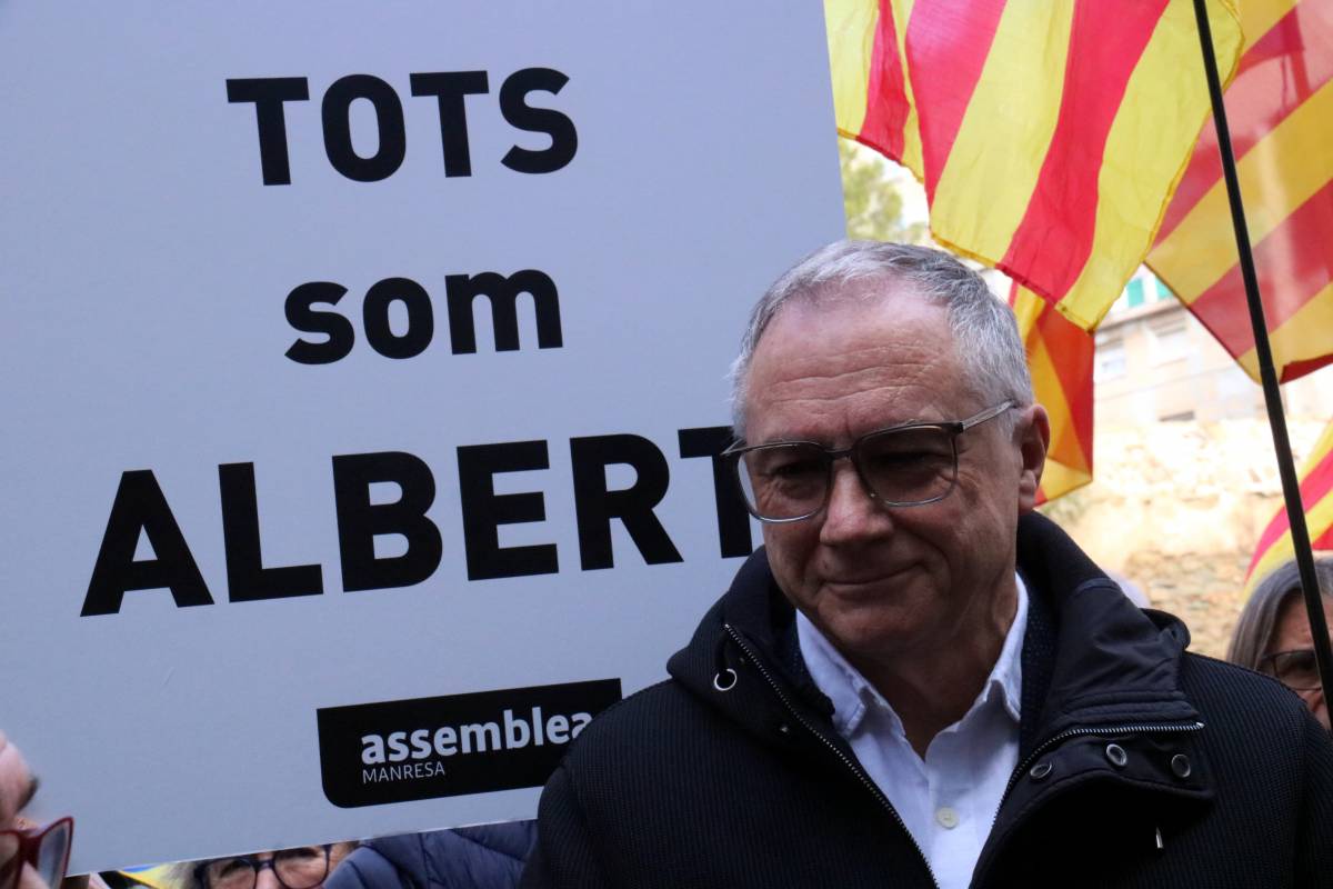 El manifestant de Montserrat insta Parlon a retractar-se o exercirà accions judicials contra ella