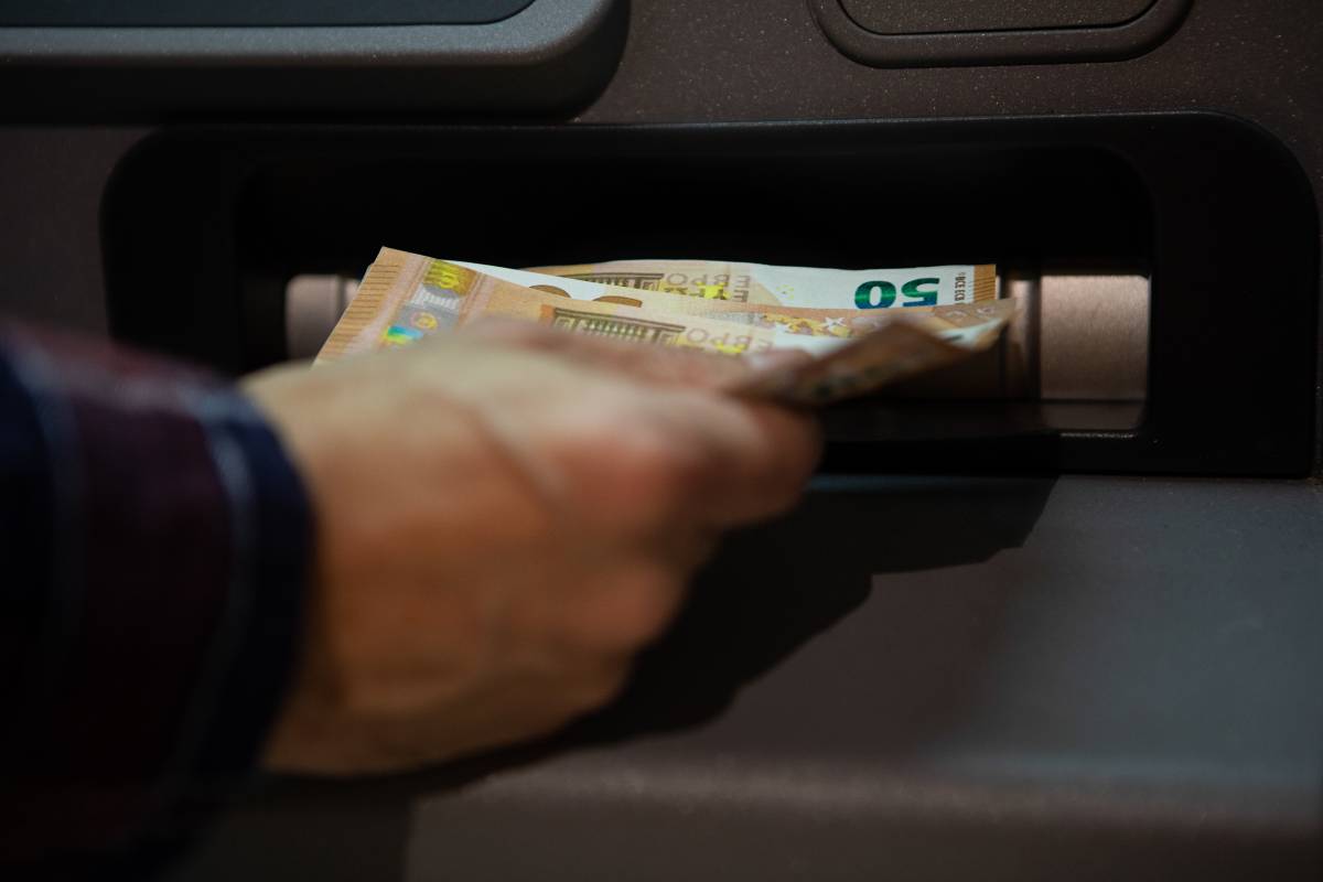 Catalunya sancionarà 17 empreses de crèdits exprés