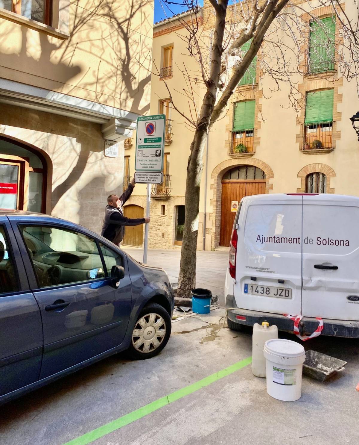 El carrer dels Escolapis i la plaça de Sant Roc són dos dels nous indrets amb la nova regulació - 