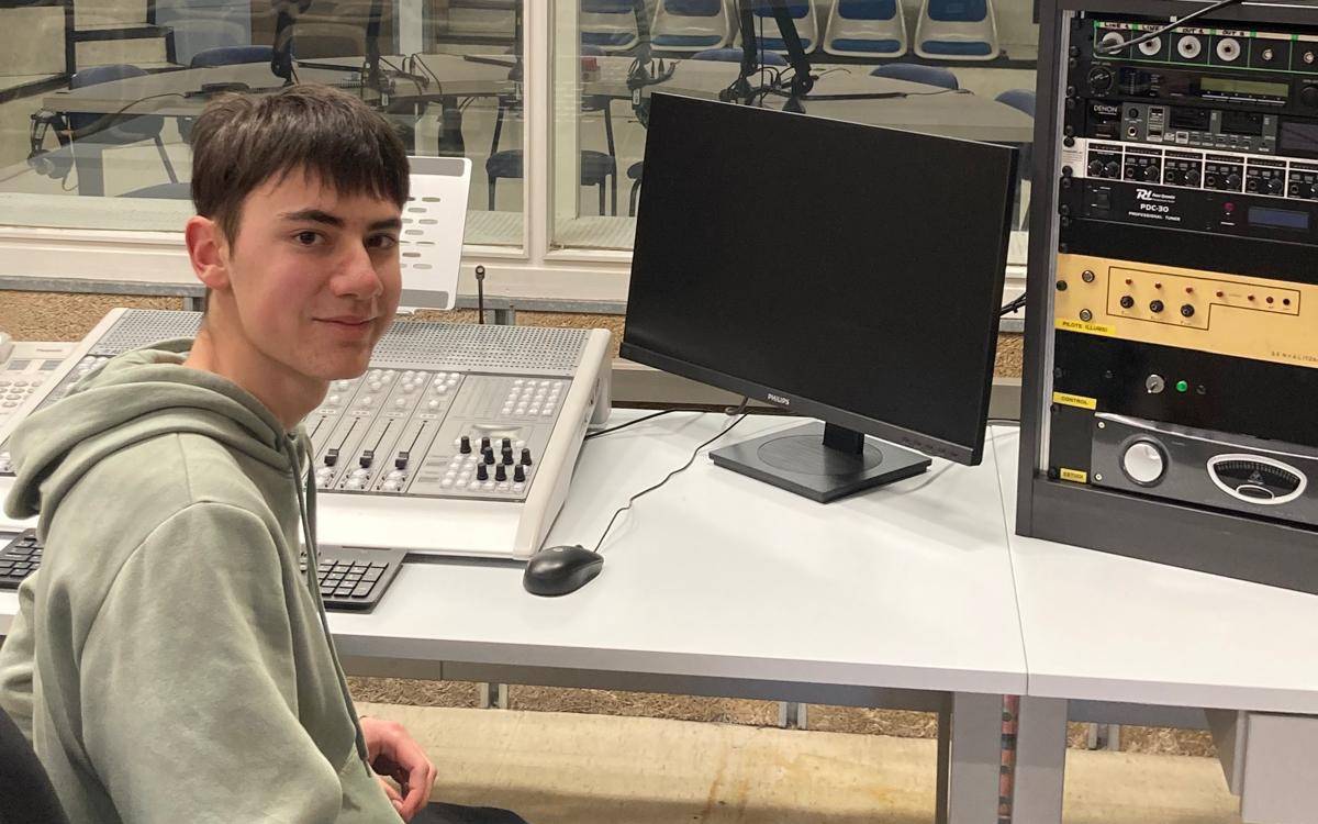 Un alumne de l'Oms i de Prat entra al Programa ARGO de la UAB amb un projecte televisiu