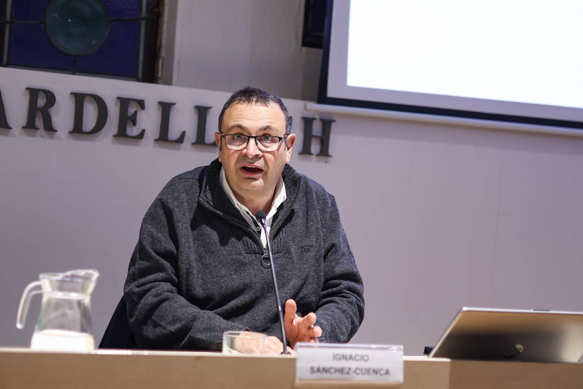 Ignacio Sánchez-Cuenca, durant la ponència