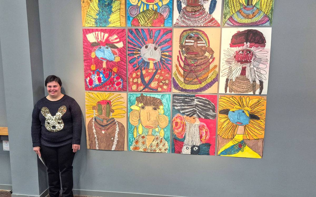 «Trajectòries Singulars» mostra el talent creatiu de tres artistes d'Ampans