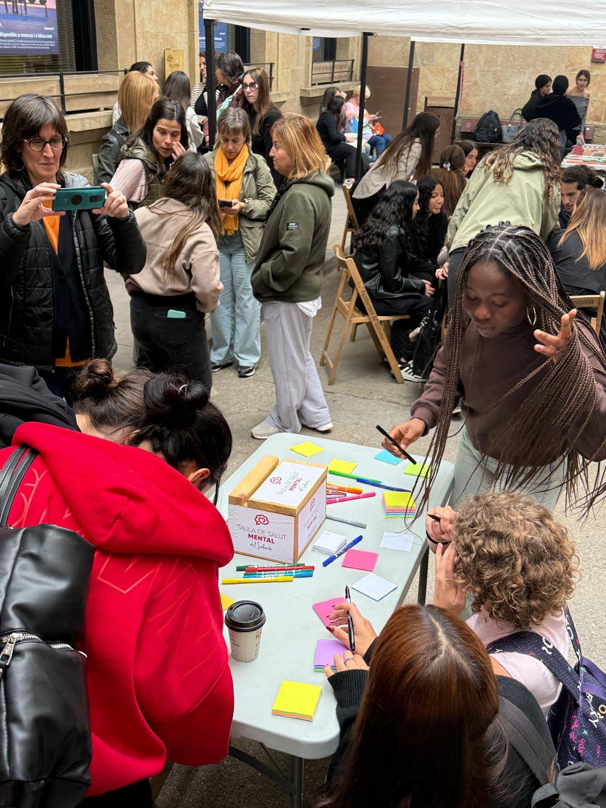 Enquesten la població del Solsonès per conèixer com viu la sobreproductivitat