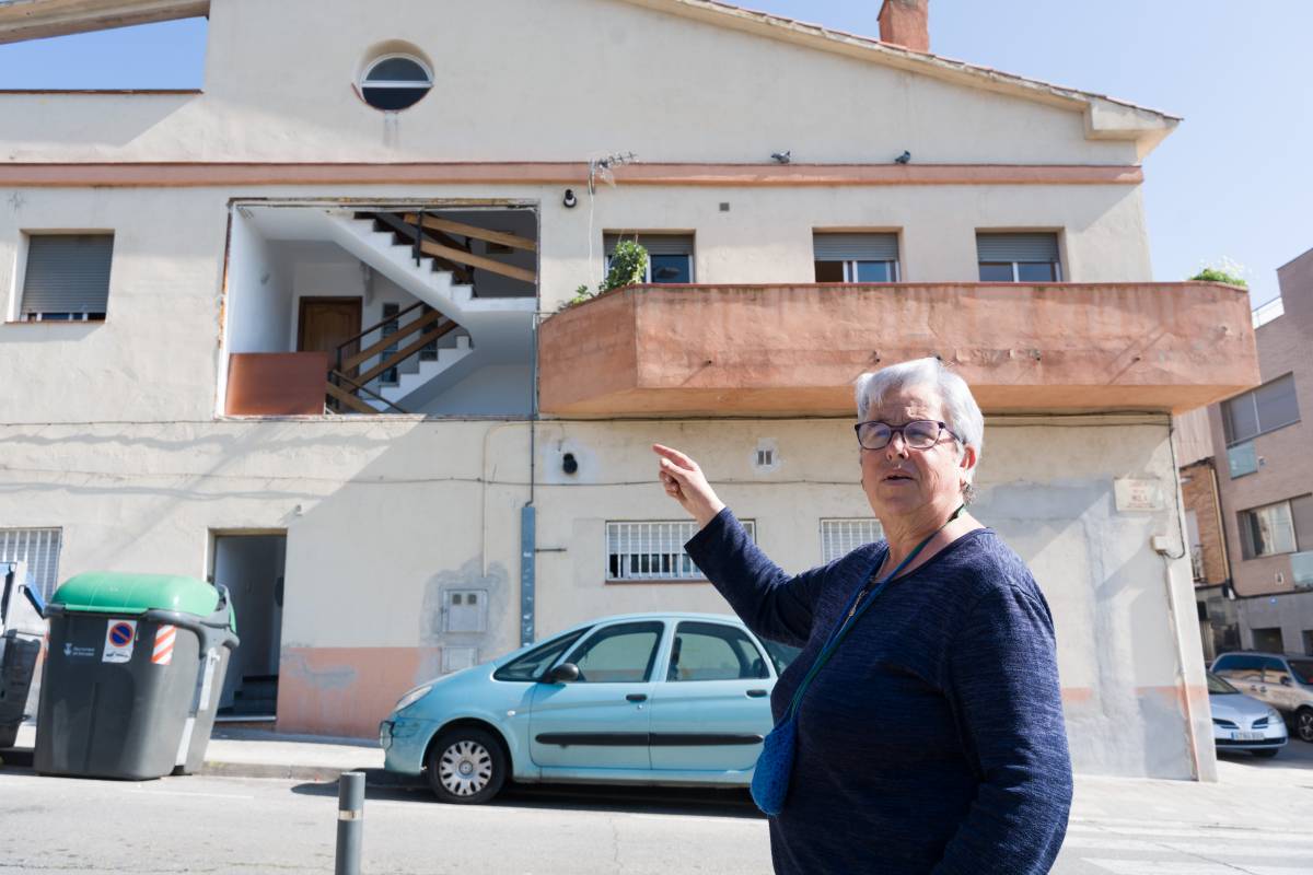 Rosa María Martín, afectada per les ventades a Sabadell - DAVID CHAO Rosa María Martín, afectada per les ventades a Sabadell