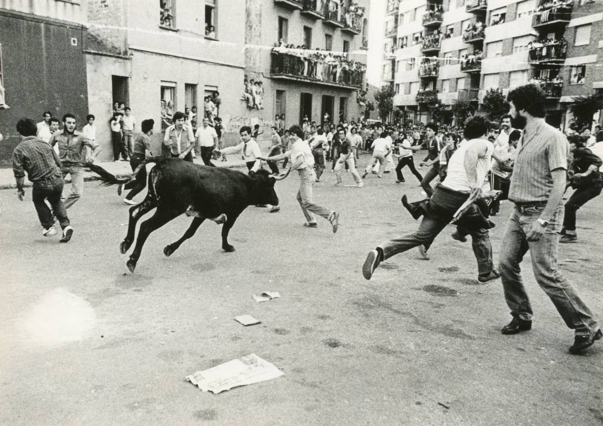 Plaça de l’Onze de Setembre 1982 - Arxiu Diari de Terrassa Plaça de l’Onze de Setembre 1982