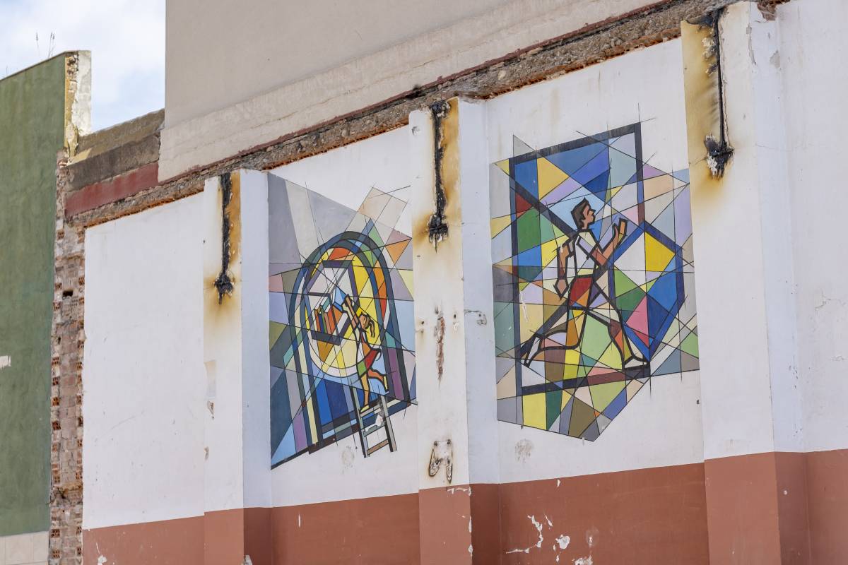Murals de Jordi Roca a l’Escola del Sol, desapareguts el 2023 durant l’enderrocament - CEDIDA
