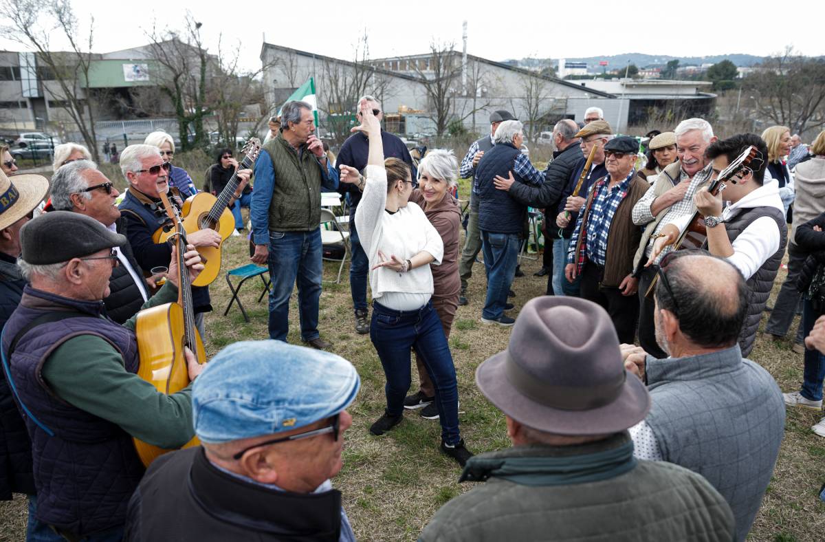 Terrassa celebra el Dia d`Andalusia en comunitat