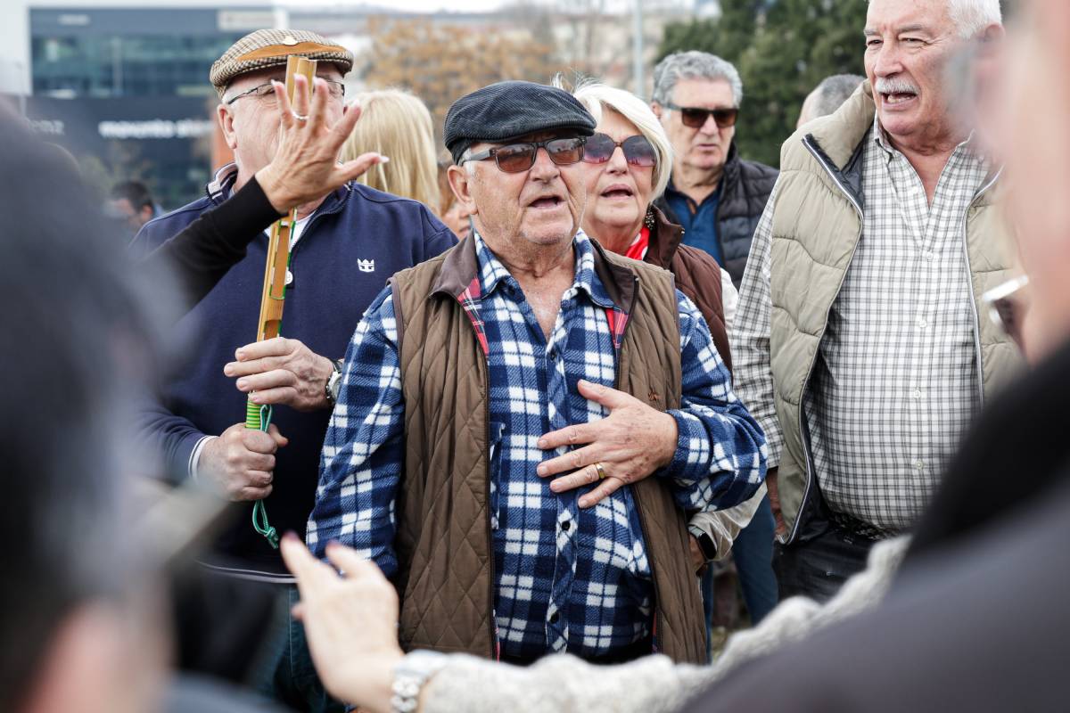 Terrassa celebra el Dia d`Andalusia en comunitat